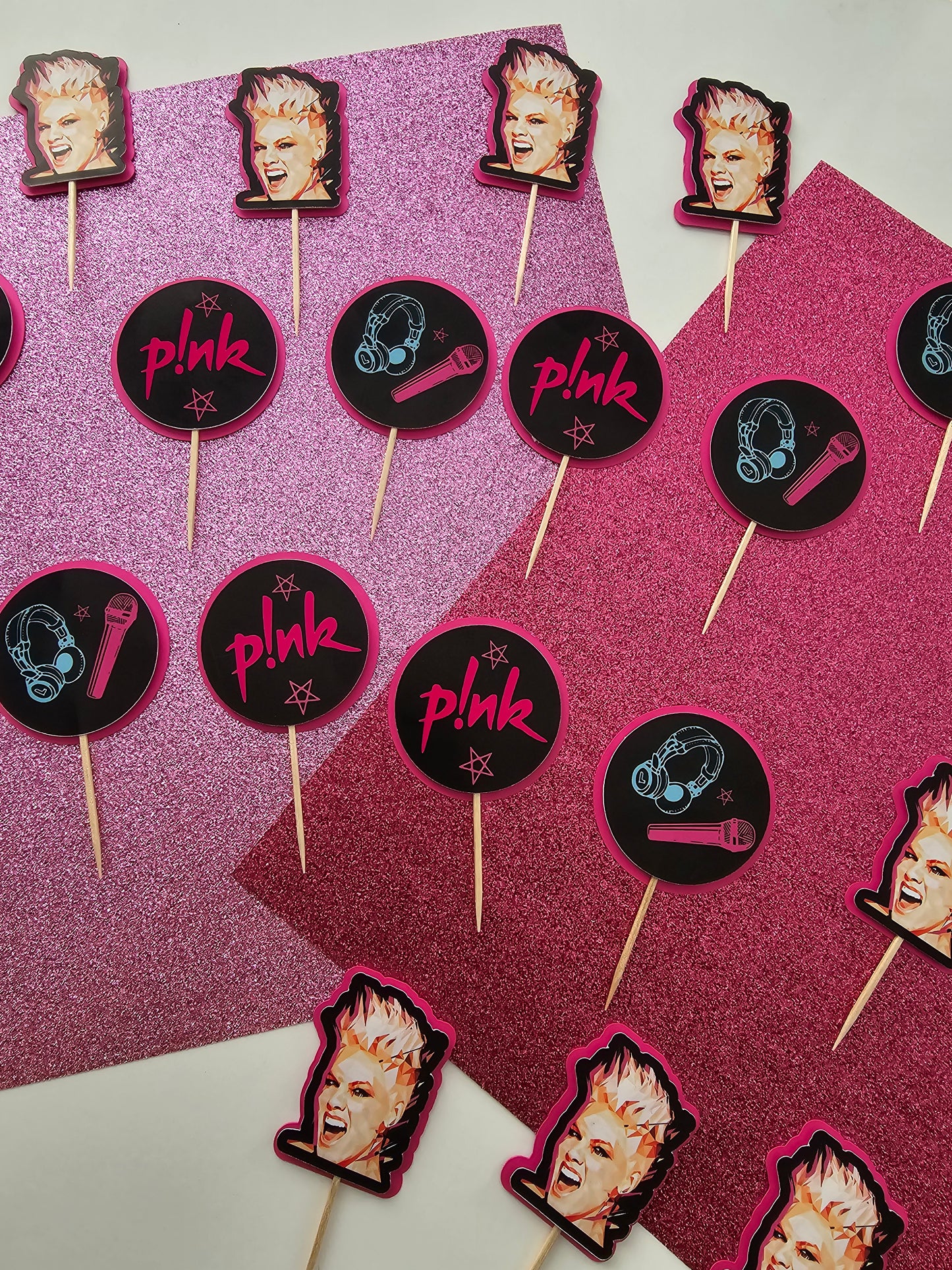 Cupcake toppers